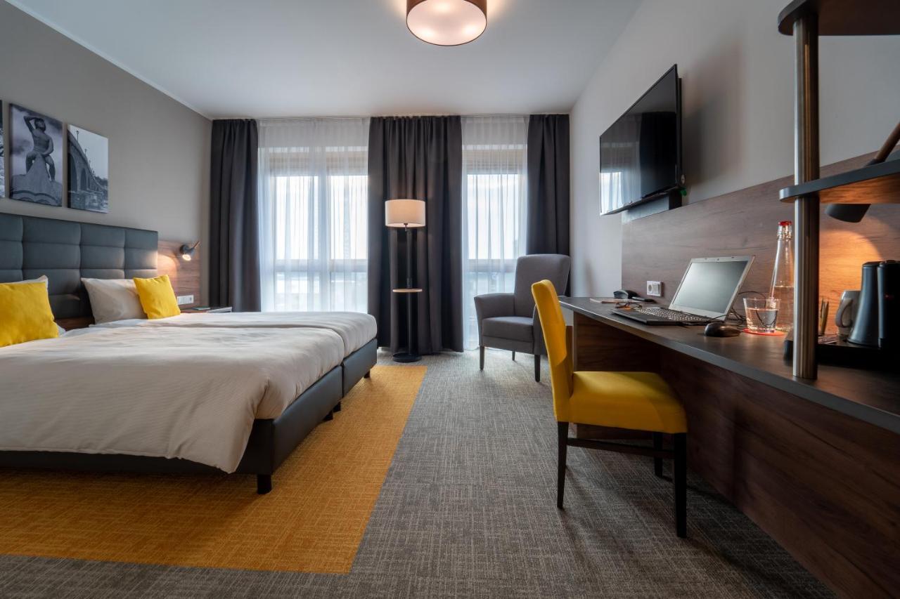 Hotel Includio Регенсбург Экстерьер фото